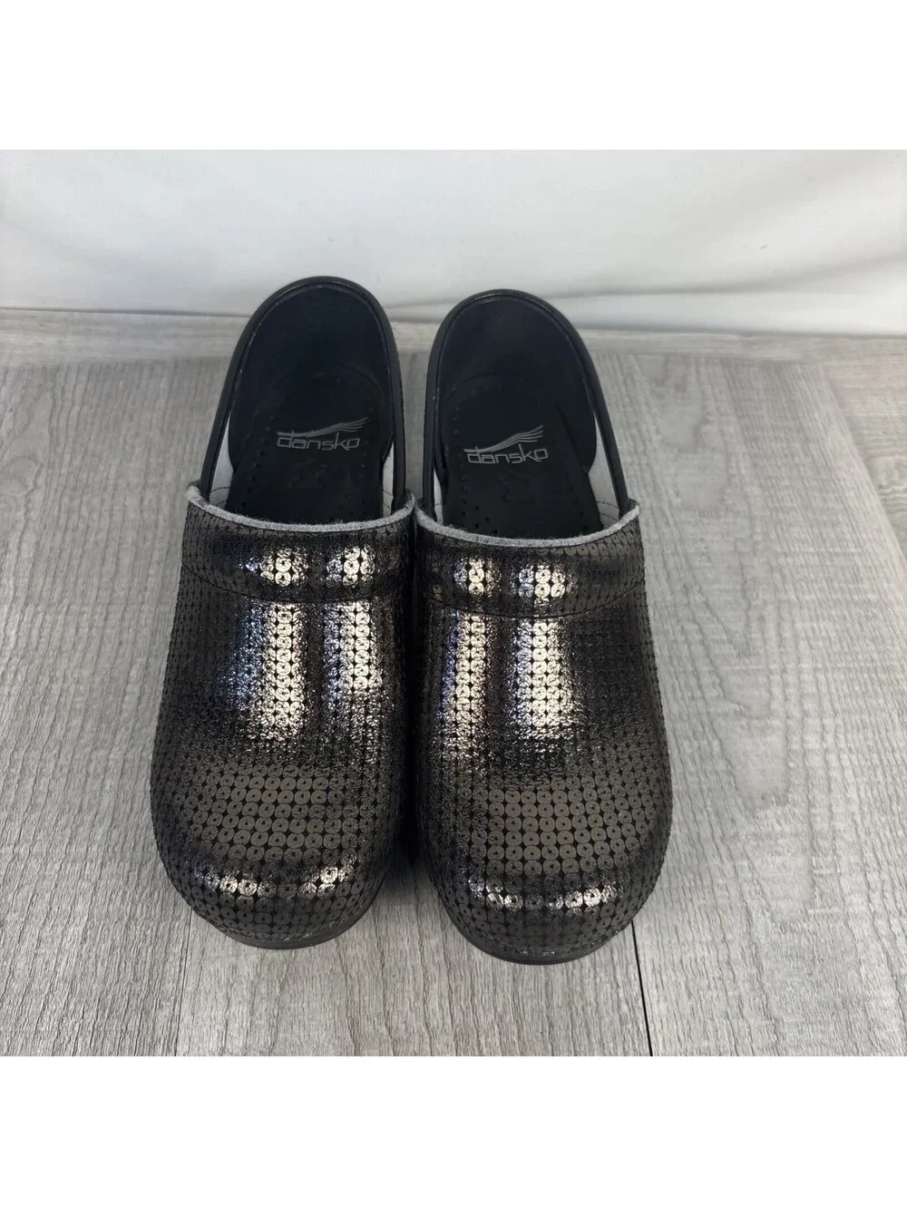 Dansko pre owned